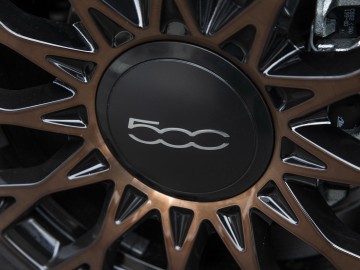 Fiat 500 Collezione na mediolańskim wybiegu